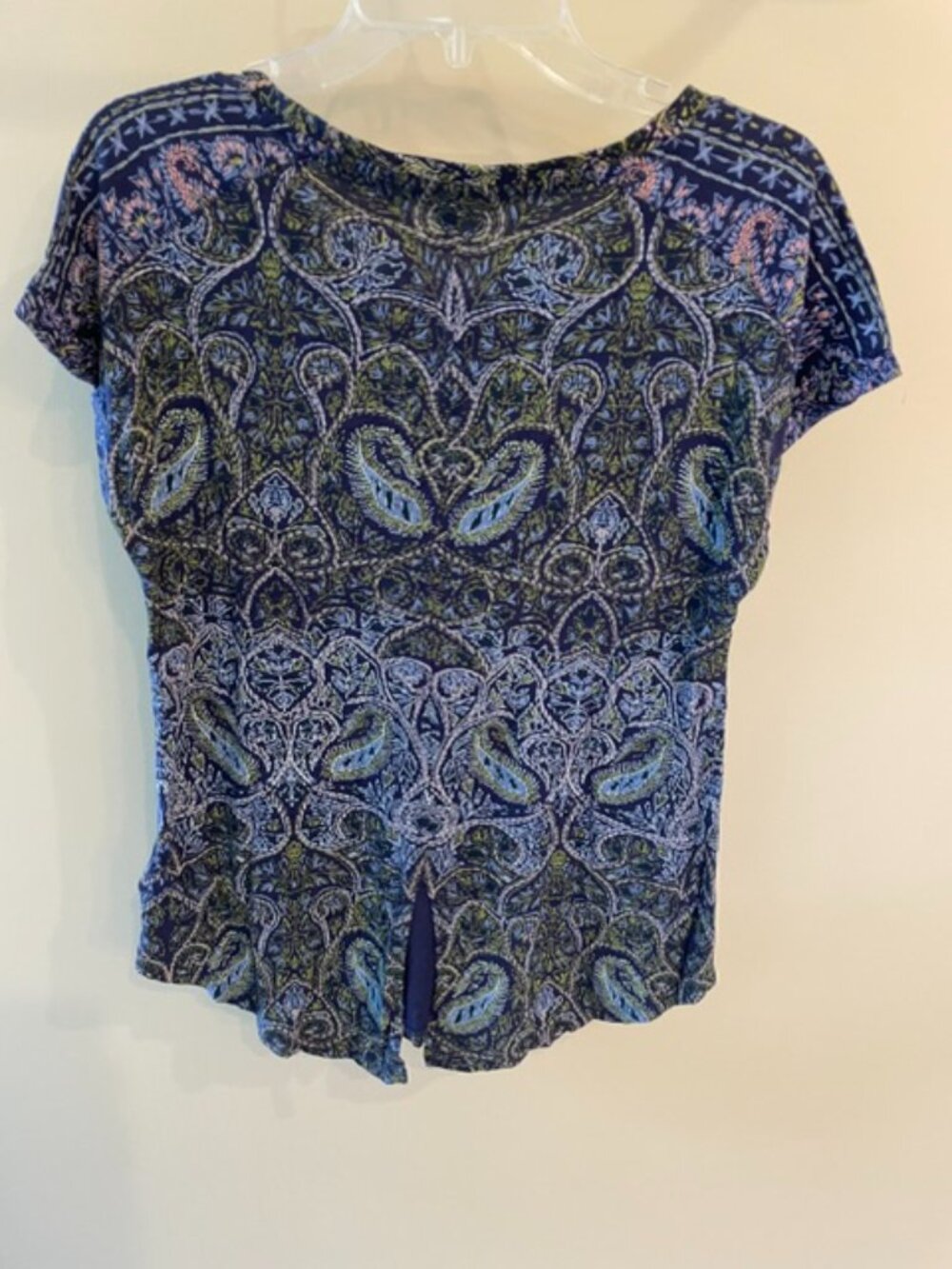 Lucky Brand Women's Short Sleeve Top, Multi Color with slit in back - Picture 2 of 2